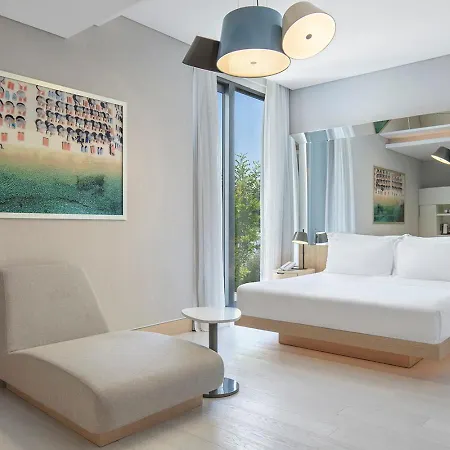 Susona Bodrum, Lxr &