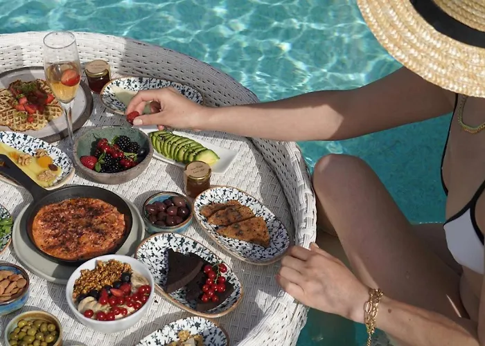 Susona Bodrum, Lxr &