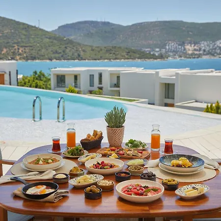 Susona Bodrum, Lxr & 5* טורבה