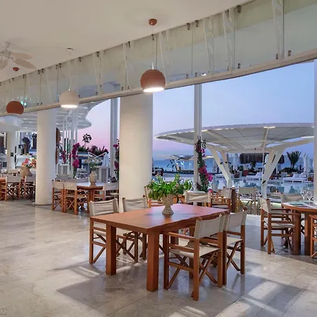 אתר נופש Susona Bodrum, Lxr & 5*