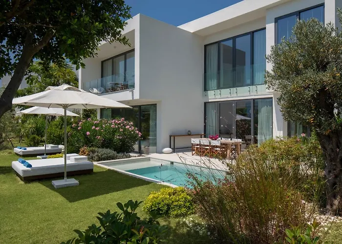 Susona Bodrum, Lxr &