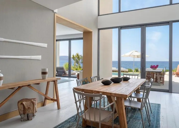 Susona Bodrum, Lxr &